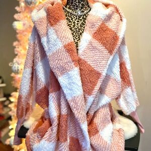 HYFVE Peach and White Plaid Cardigan